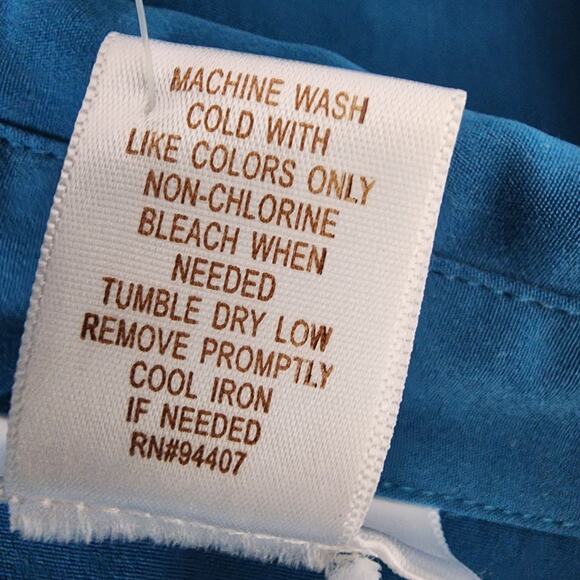 TravelSmith Womens Tunic Shirt Micro Suede Large Teal Blue Button Up Long Sleeve - Picture 10 of 10